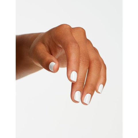 products/OPI_GCL00_AlpineSnow_1.jpg